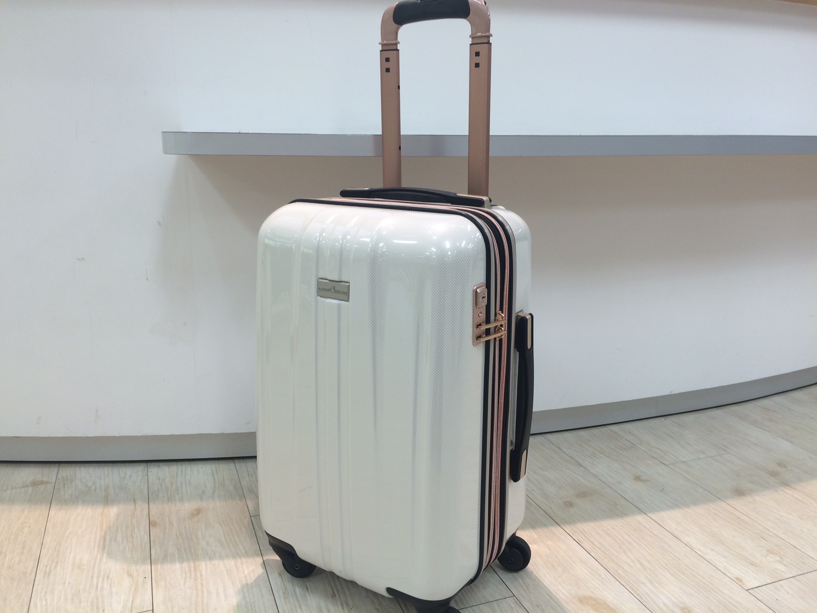 LEGEND WALKER PREMIUM(レジェンドウォーカー プレミアム)　ANCHOR+(アンカープラス)　スーツケース