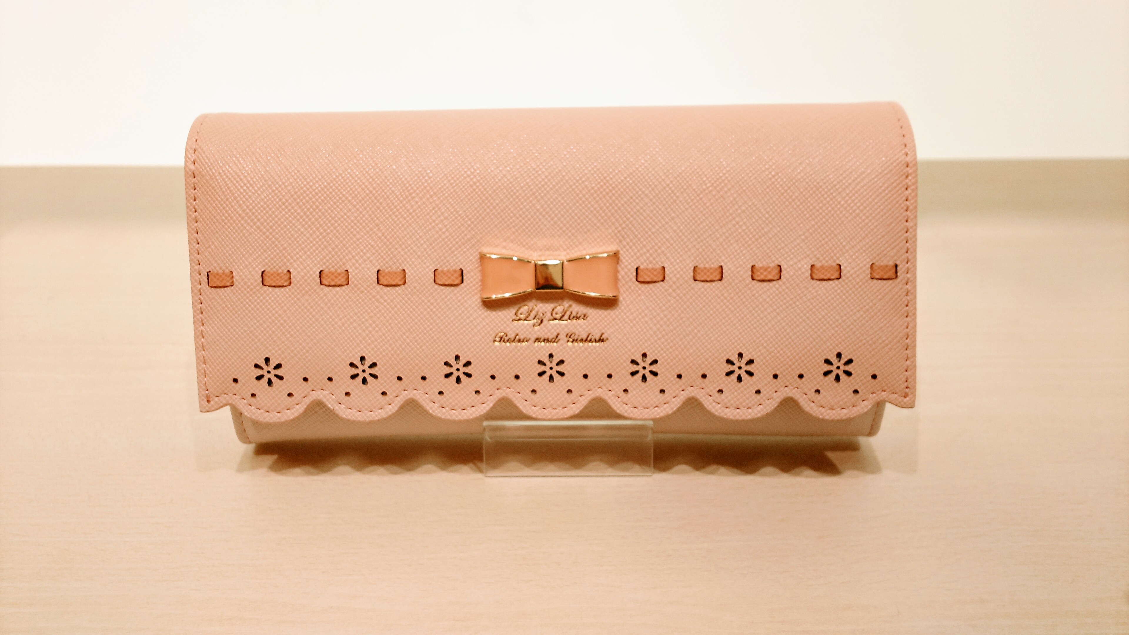 「LIZ LISA[リズリサ]」チロルシリーズ　かぶせ型長財布
